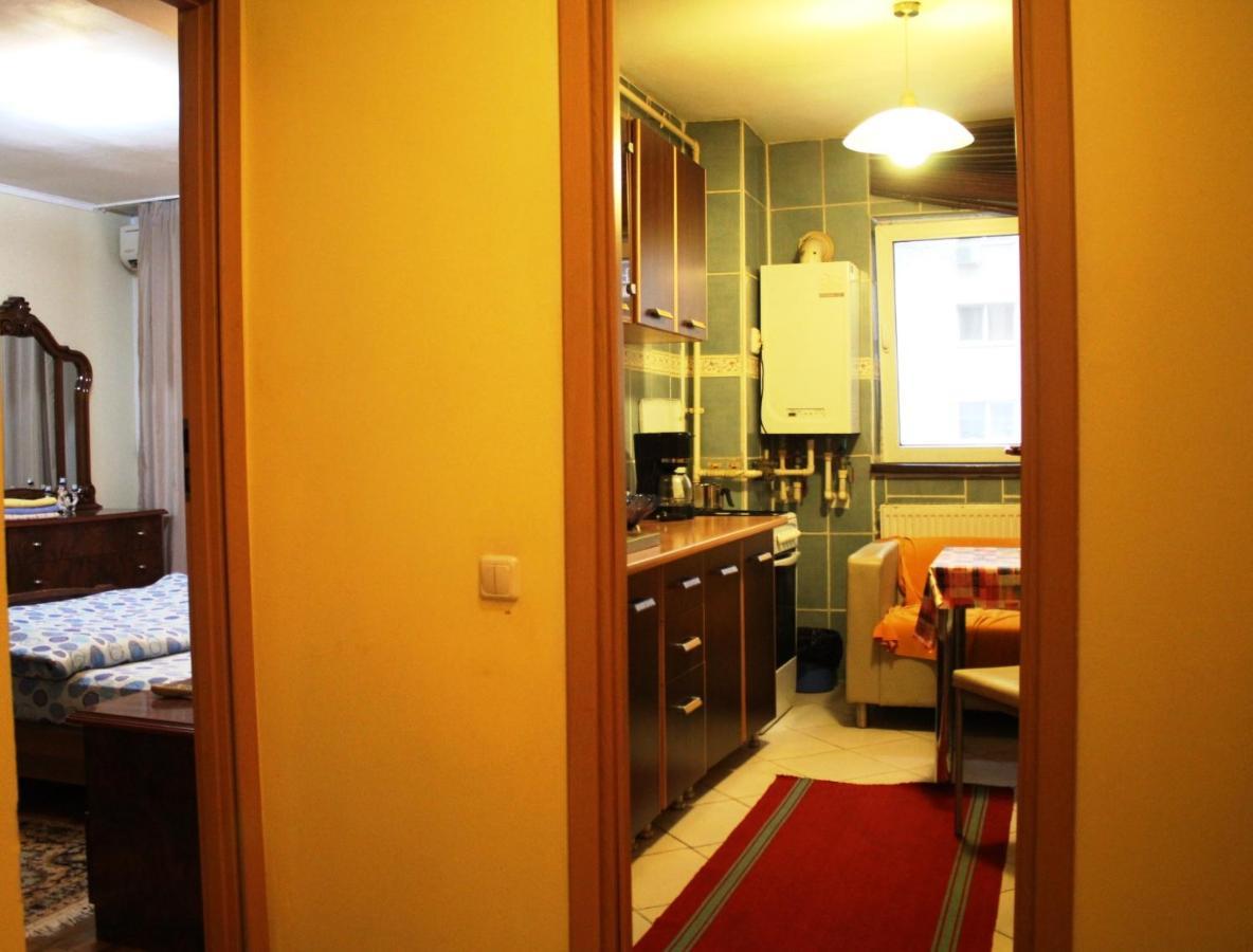 Vitan Modern Apartment, Sleeps 4 Бухарест Екстер'єр фото