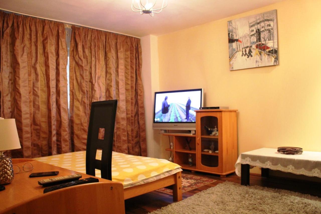 Vitan Modern Apartment, Sleeps 4 Бухарест Екстер'єр фото